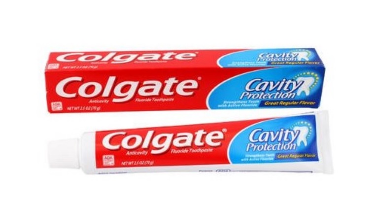 [11204] COLGATE TOOTHPASTE 2.5 OZ REGULAR CAVITY PROTECTION  (24 Pack)